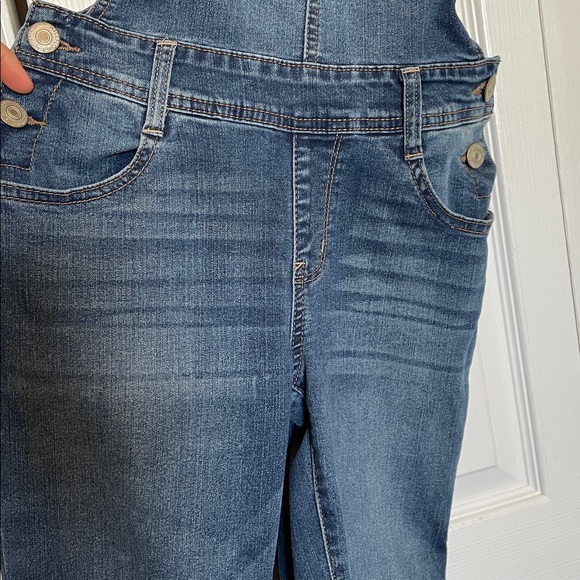 Youth sz Small Wallflower Blue Bib Overall Jeans adjustable shoulder straps - Picture 6 of 13